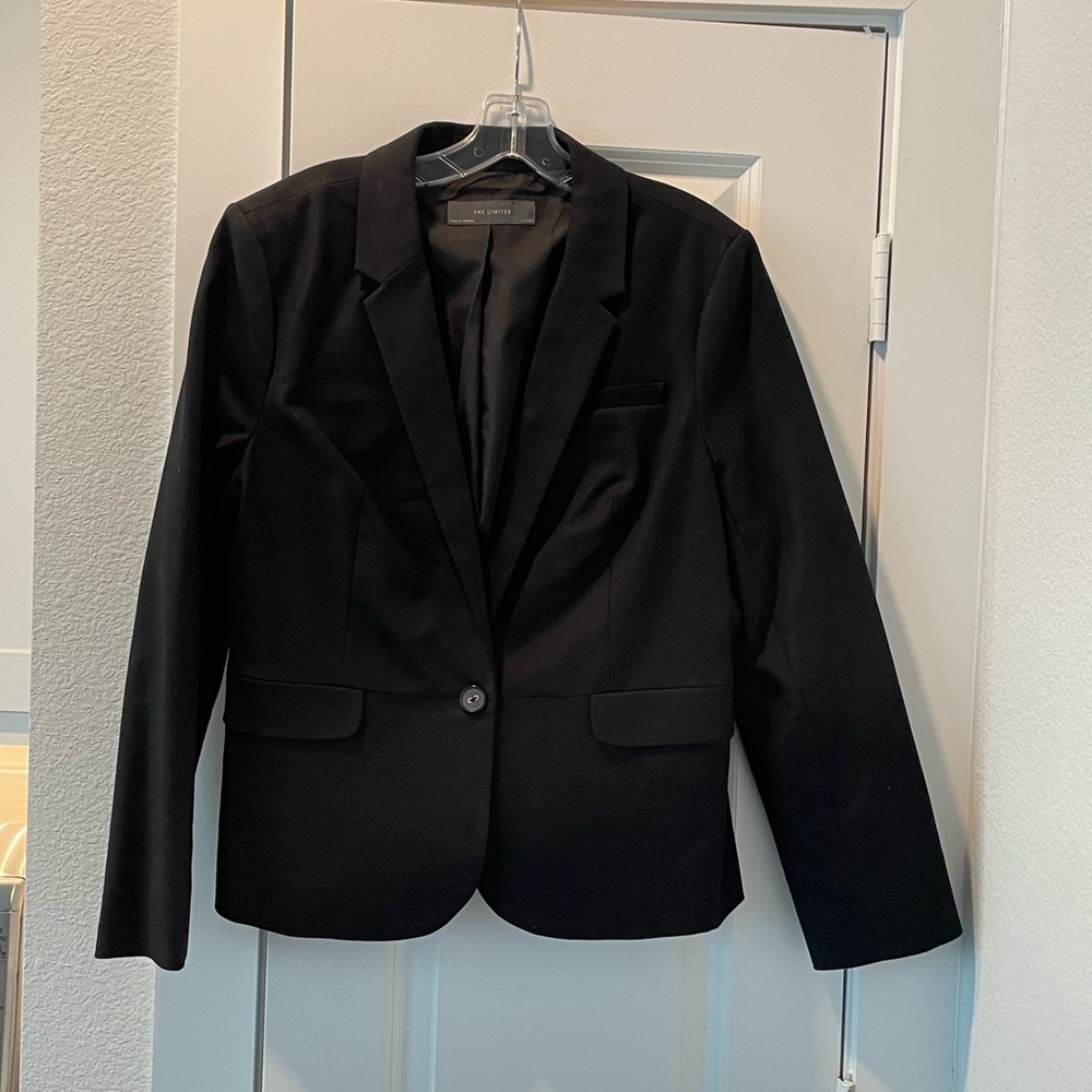 Women’s Black Blazer